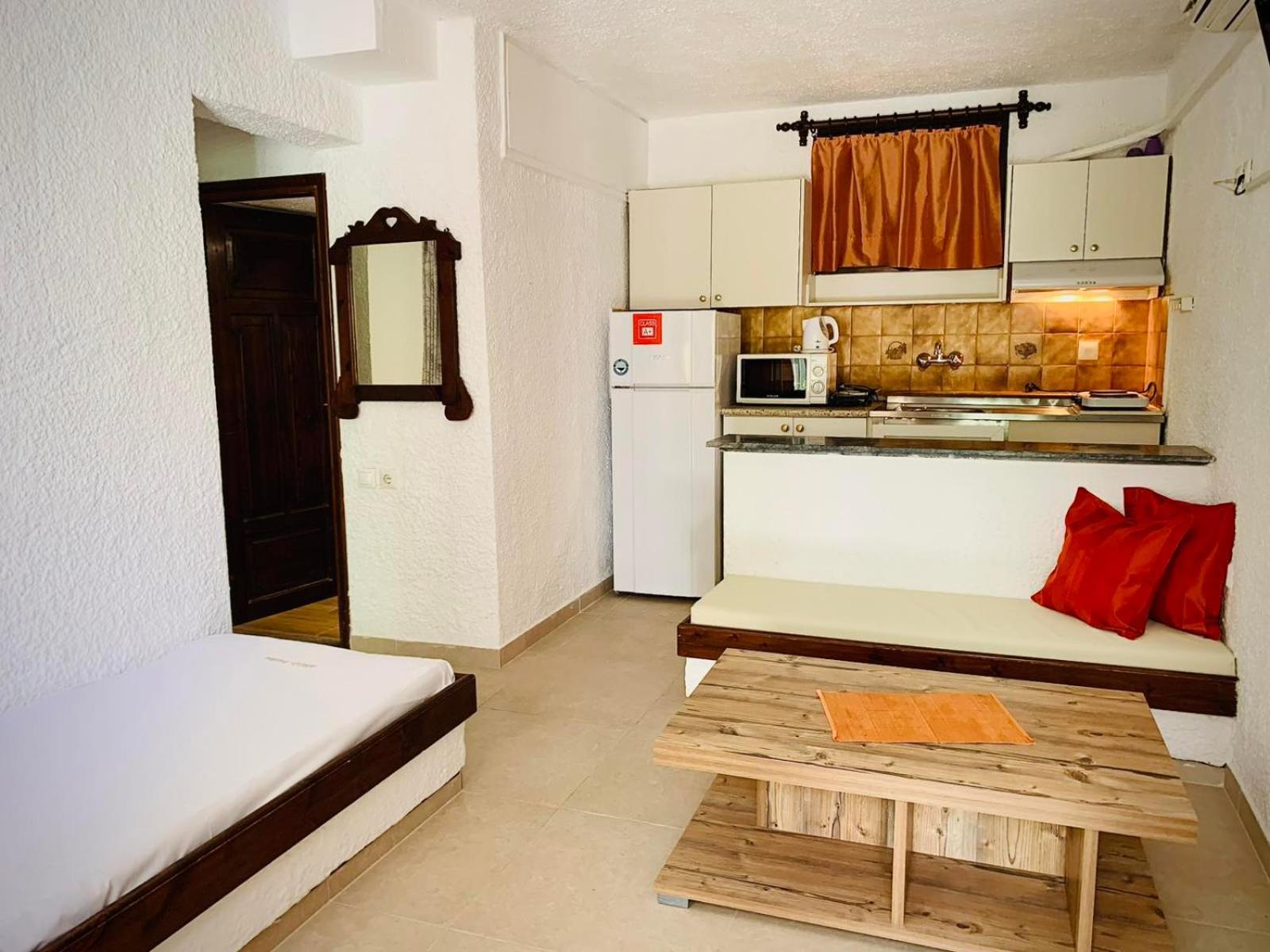 Argo Apartments Nea Poteidaia Phòng bức ảnh