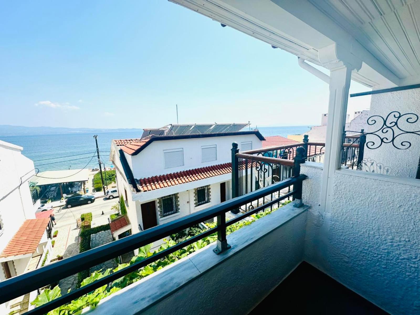 Argo Apartments Nea Poteidaia Phòng bức ảnh